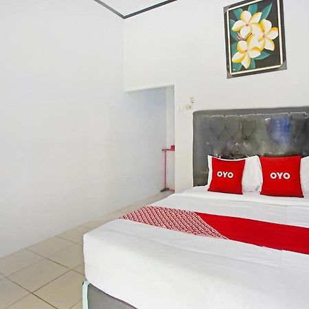 Oyo 90229 Fidel Caestro Homestay Kotadalem Exterior photo
