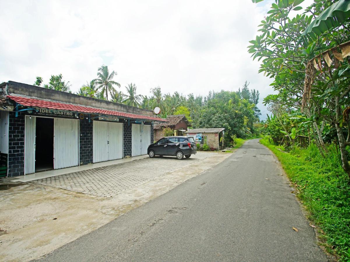Oyo 90229 Fidel Caestro Homestay Kotadalem Exterior photo